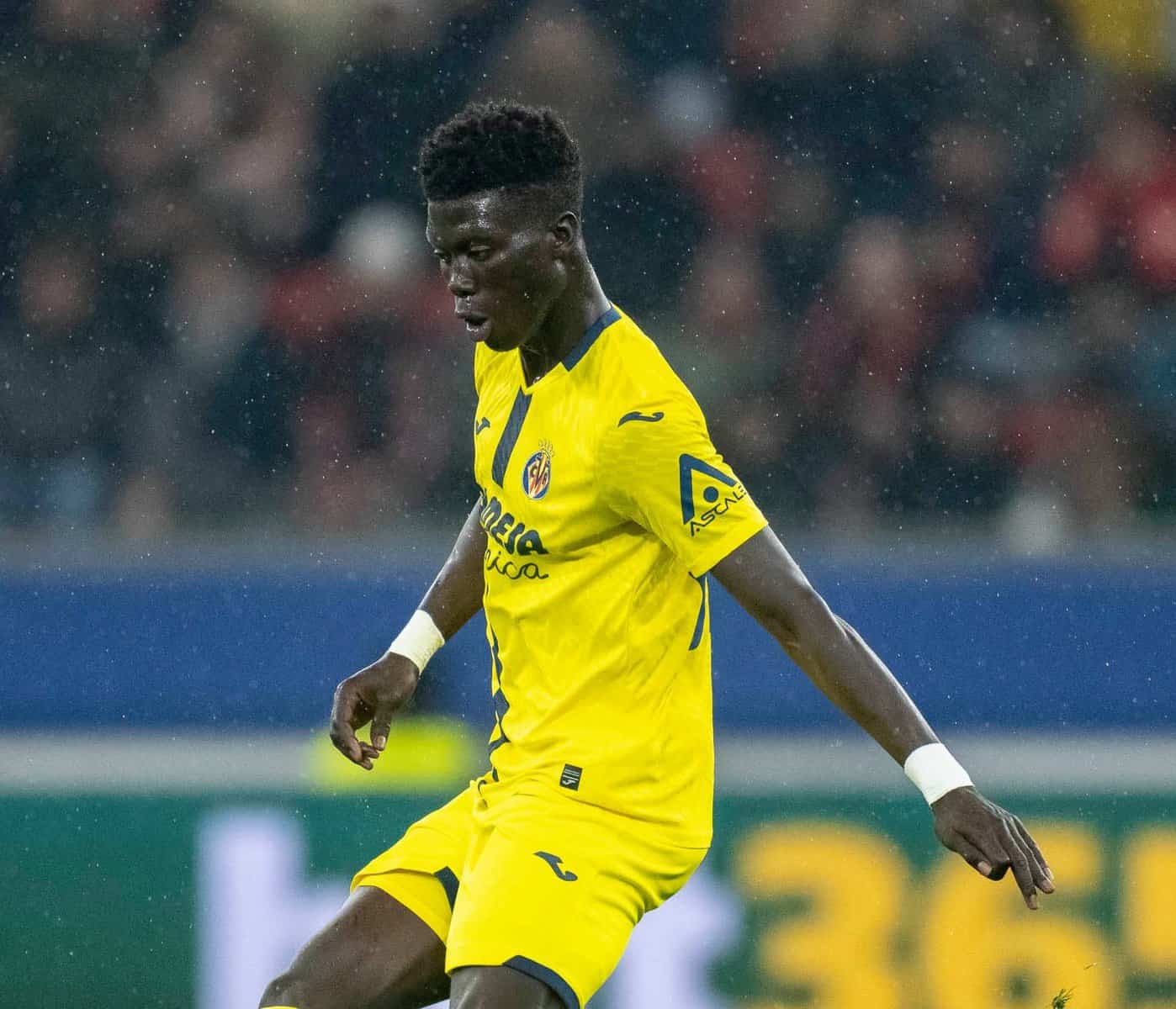 Villarreal : Marcelino satisfait des débuts d'Alassane Diatta en Ligue des Champions - wiwsport