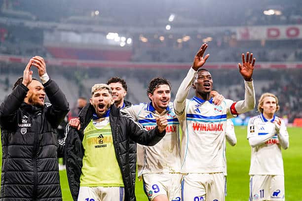 Diego MOREIRA, Julio ENCISO, Joaquin PANICHELLI, Mamadou SARR of Strasbourg celebrates the victory after the Ligue 1 McDonald's match between Lille and Strasbourg at Stade Pierre Mauroy on January 25, 2026 in Lille, France. (Photo by Hugo Pfeiffer/Icon Sport via Getty Images)