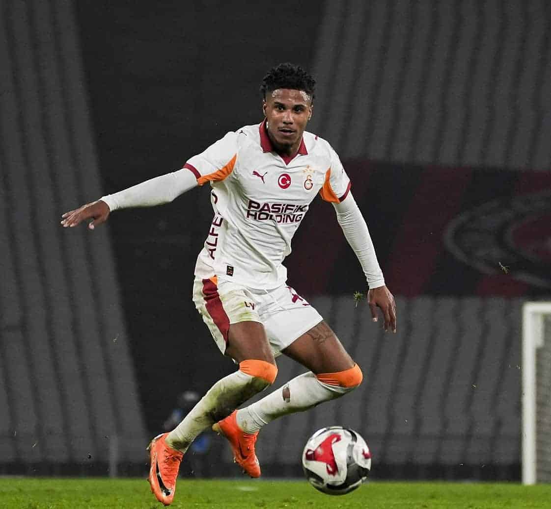 Ligue des Champions : Ismail Jakobs titulaire avec Galatasaray contre Manchester City - wiwsport