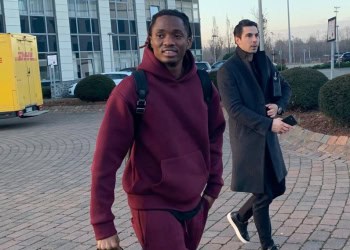 Mercato : Moussa Ndiaye est arrivé en Allemagne pour passer sa visite médicale avec Schalke 04 - wiwsport