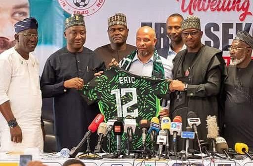 Nigeria : Visé par des accusations de corruption, Ibrahim Gusau démissionne de la présidence de la NFF - wiwsport