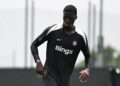 Mercato : Galatasaray s’intéresse à Mamadou Sarr ! - wiwsport