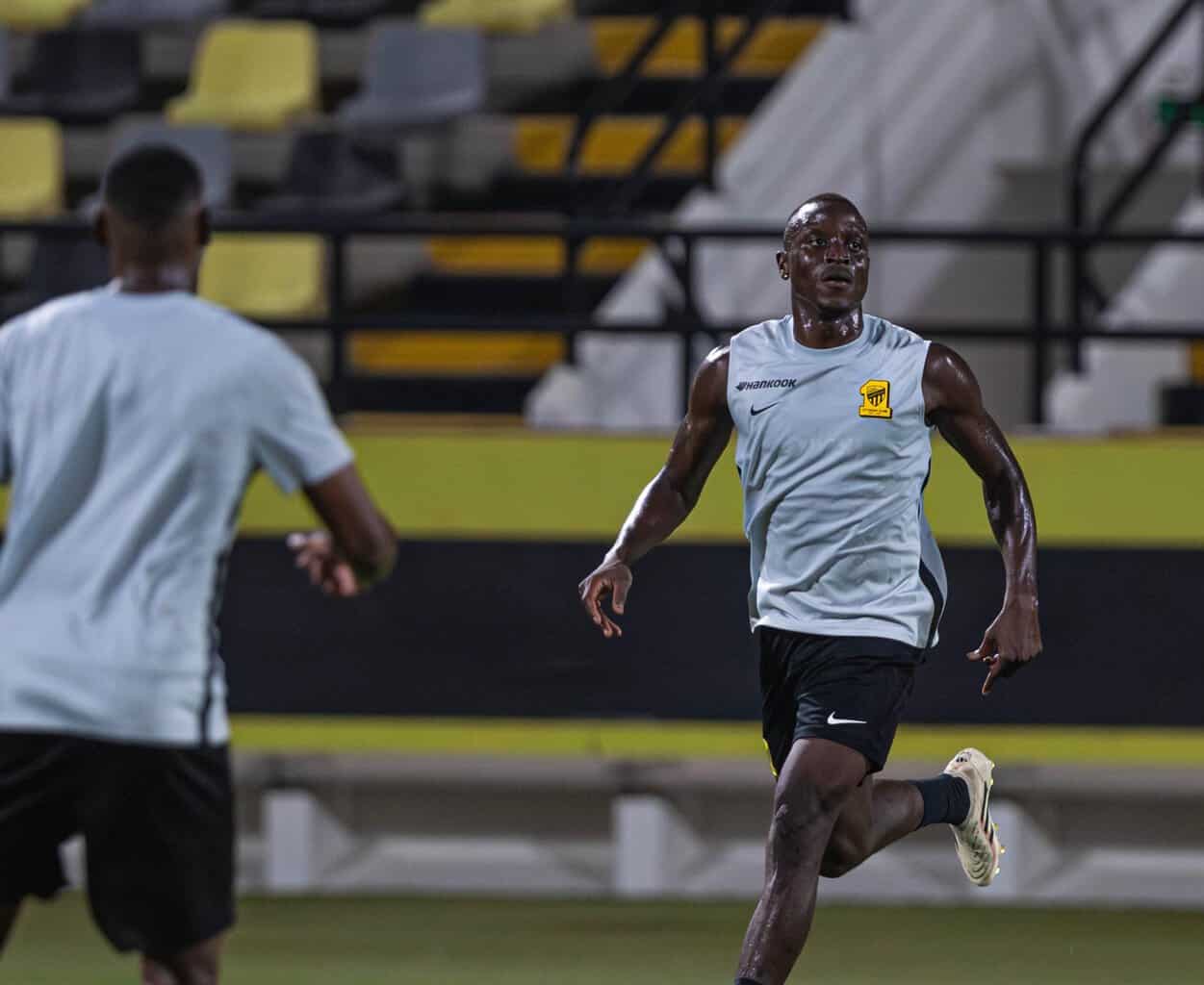 Mercato : Dion Lopy explique les raisons de sa signature surprise à Al-Ittihad, « un club historique, qui veut toujours gagner » - wiwsport