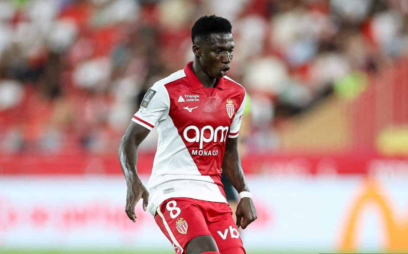 « Jusqu'à la fin du mercato, tout peut arriver » : Filipe Luis n'a pas perdu espoir pour Lamine Camara - wiwsport