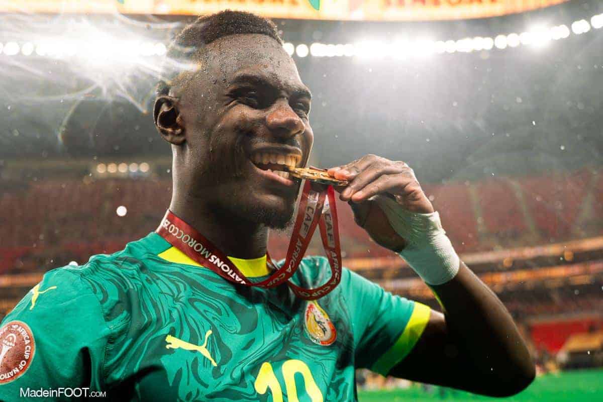Equipe Nationale : Moussa Niakhaté rend hommage à Pape Thiaw après la nomination de Patrick Vieira - wiwsport
