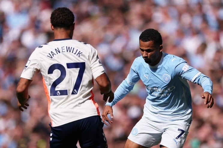 Iliman Ndiaye sur son premier match avec Manchester City : “J’ai vraiment apprécié, c’est le niveau auquel je veux être…” - wiwsport