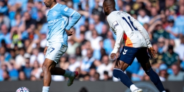 Premier League : Manchester City s'impose difficilement contre Coventry pour les débuts d'Iliman Ndiaye - wiwsport