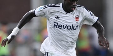 Cesc Fabregas sur Assane Diao, auteur d'un doublé avec Como contre le Genoa en Serie A : « Il a livré son match le plus complet depuis son arrivée » - wiwsport