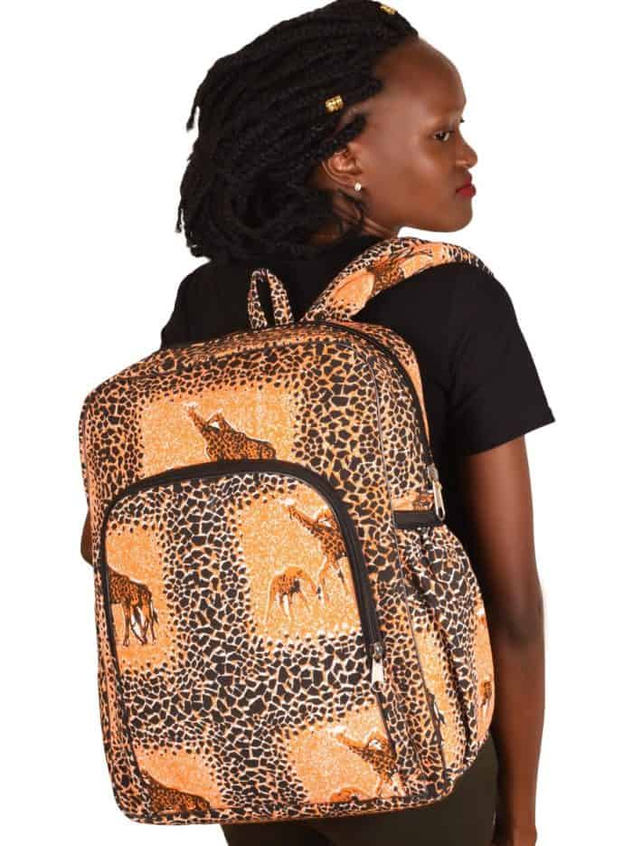 Giraffe backpack - Copy