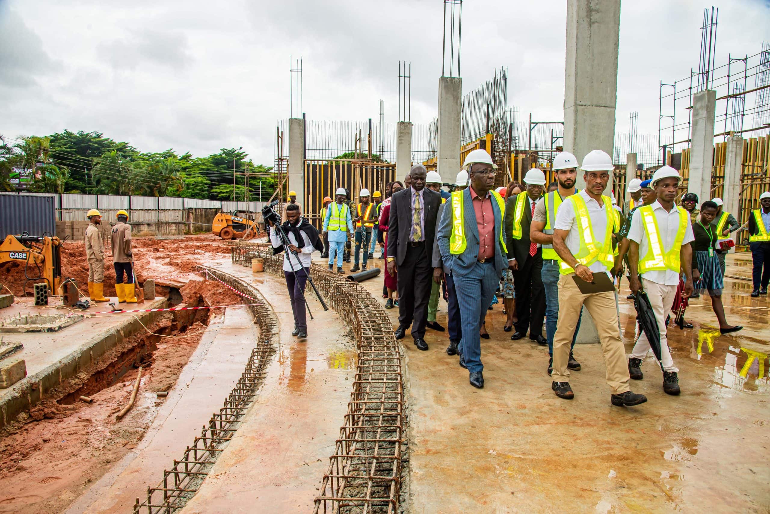 Ghana's Soaring Economy: Top Investment Opportunities 2025