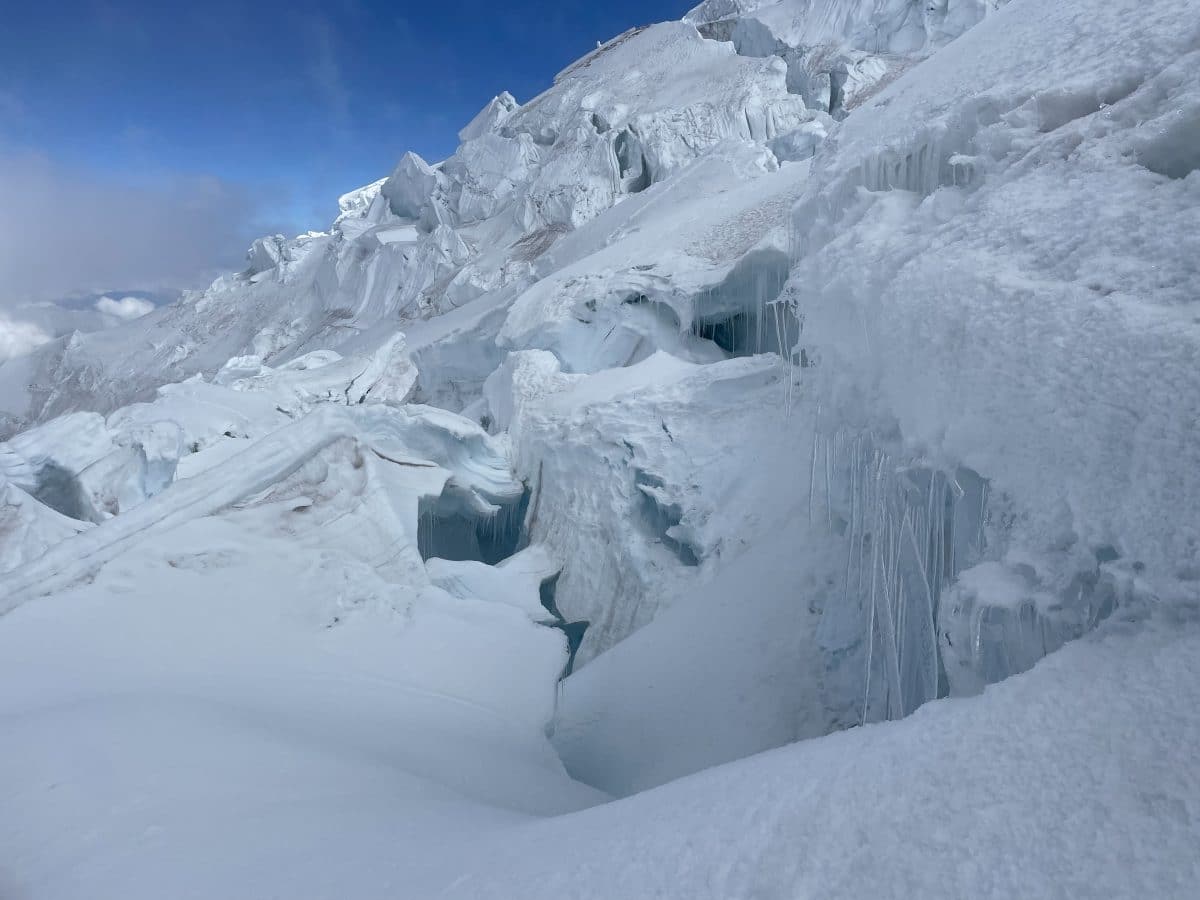 crevasses and crevices summits antizana!