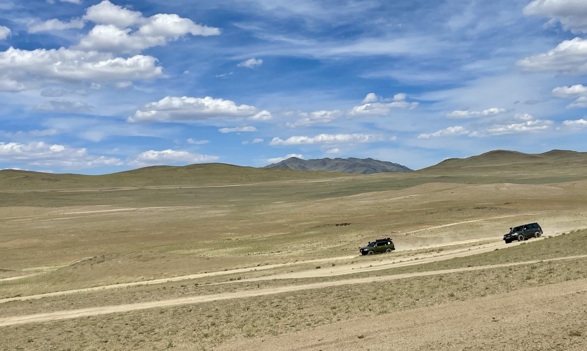 team “no shortcuts” starts the expedition