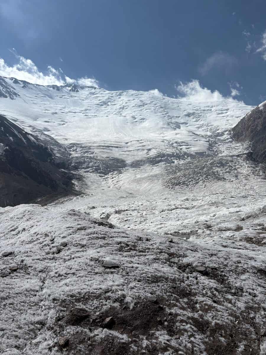 team summits peak lenin!