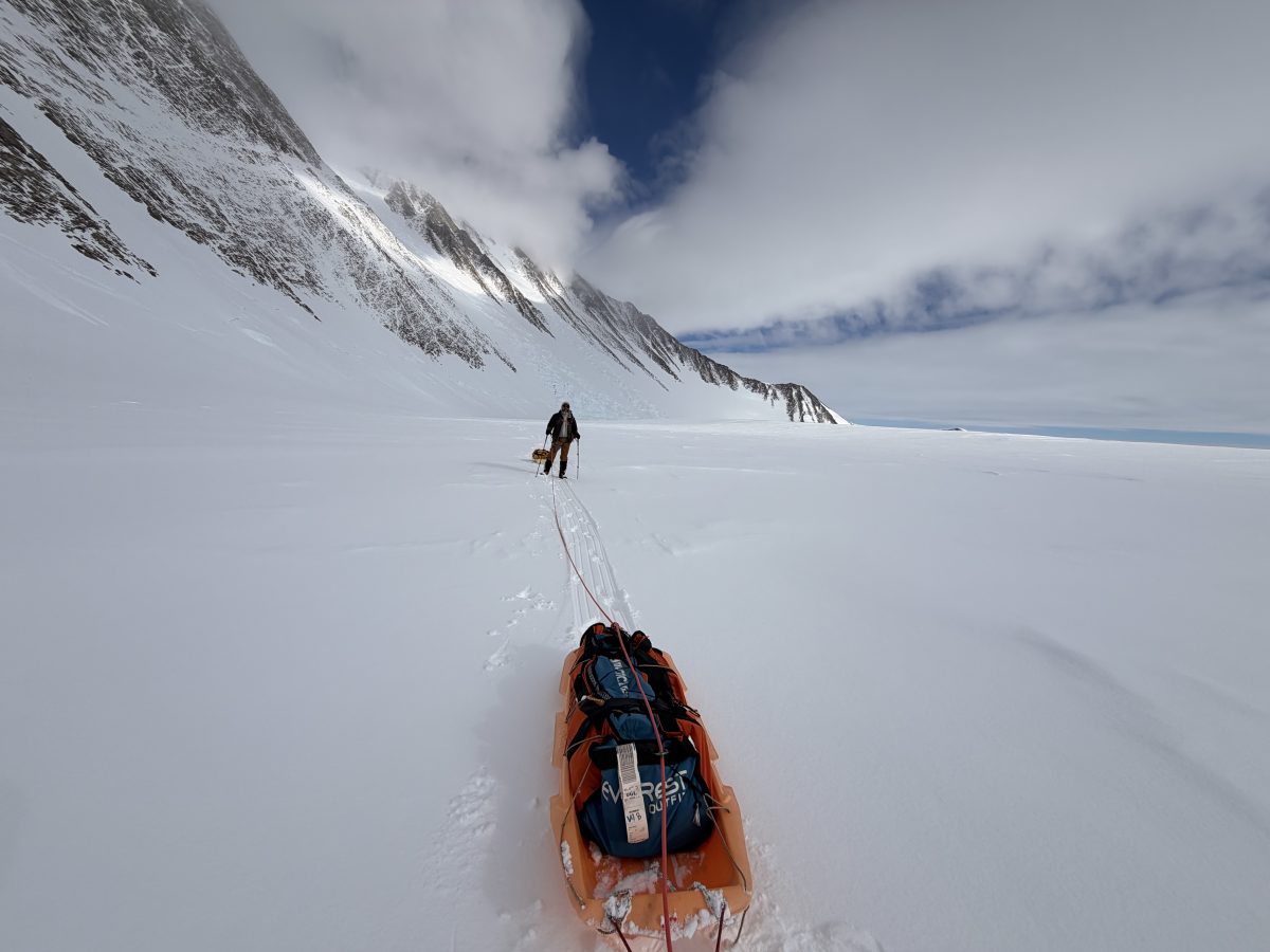 vinson 5 moves to low camp
