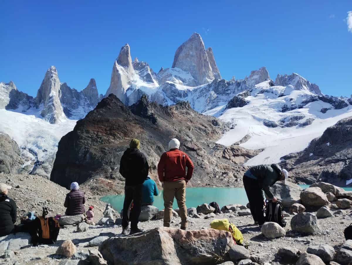another fantastic day!!! the team treks to laguna de los tres.