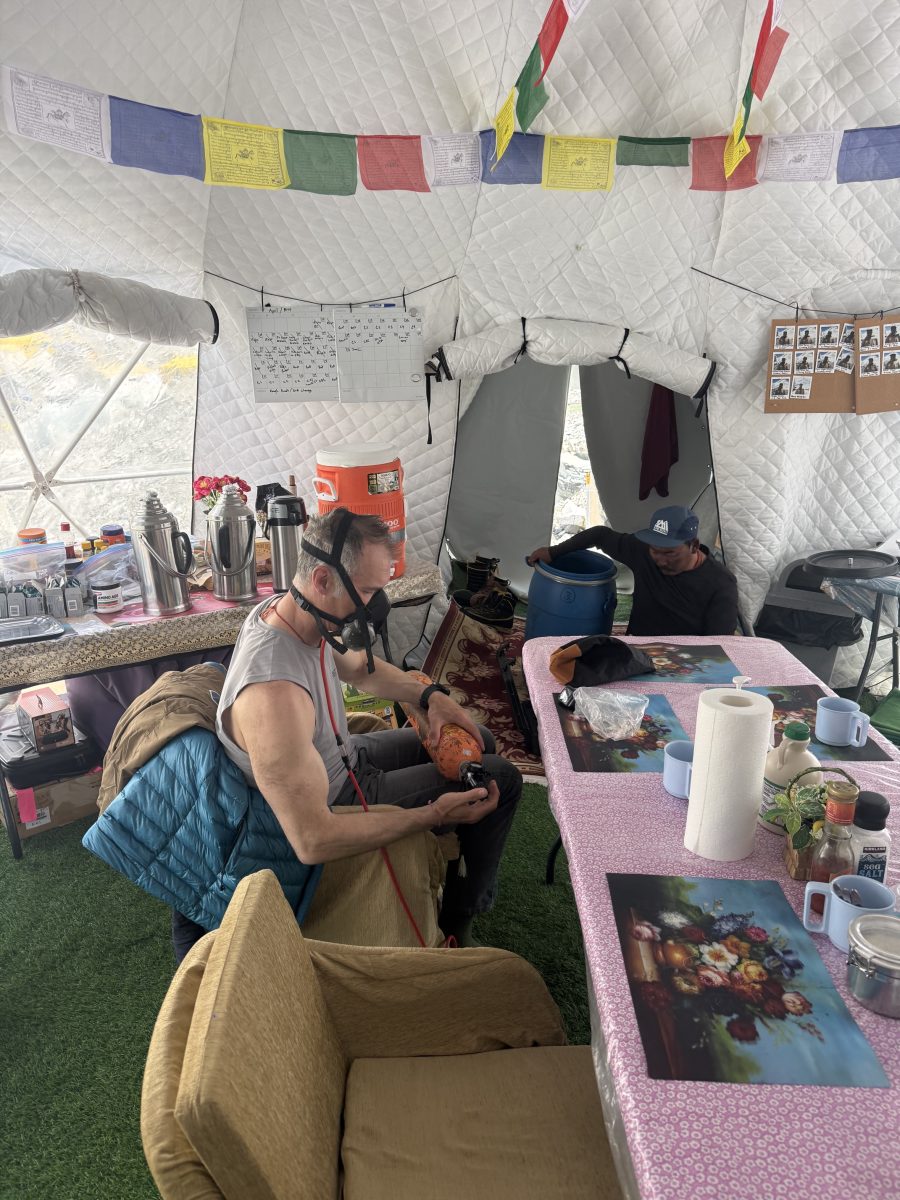 everest team is getting ready for the summit push