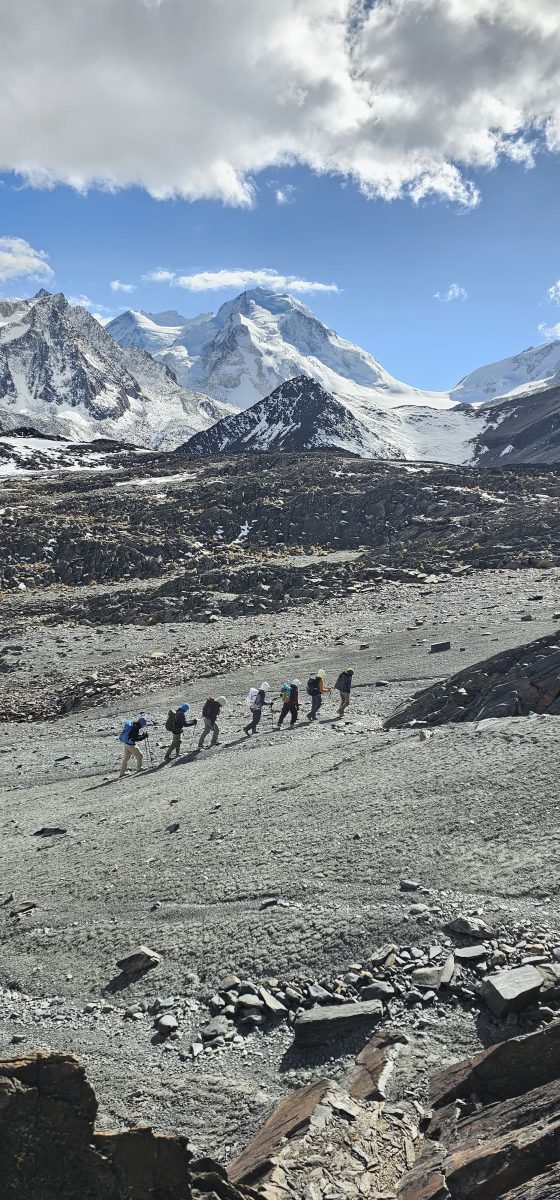 summit of trekking peak jacha tuxu 