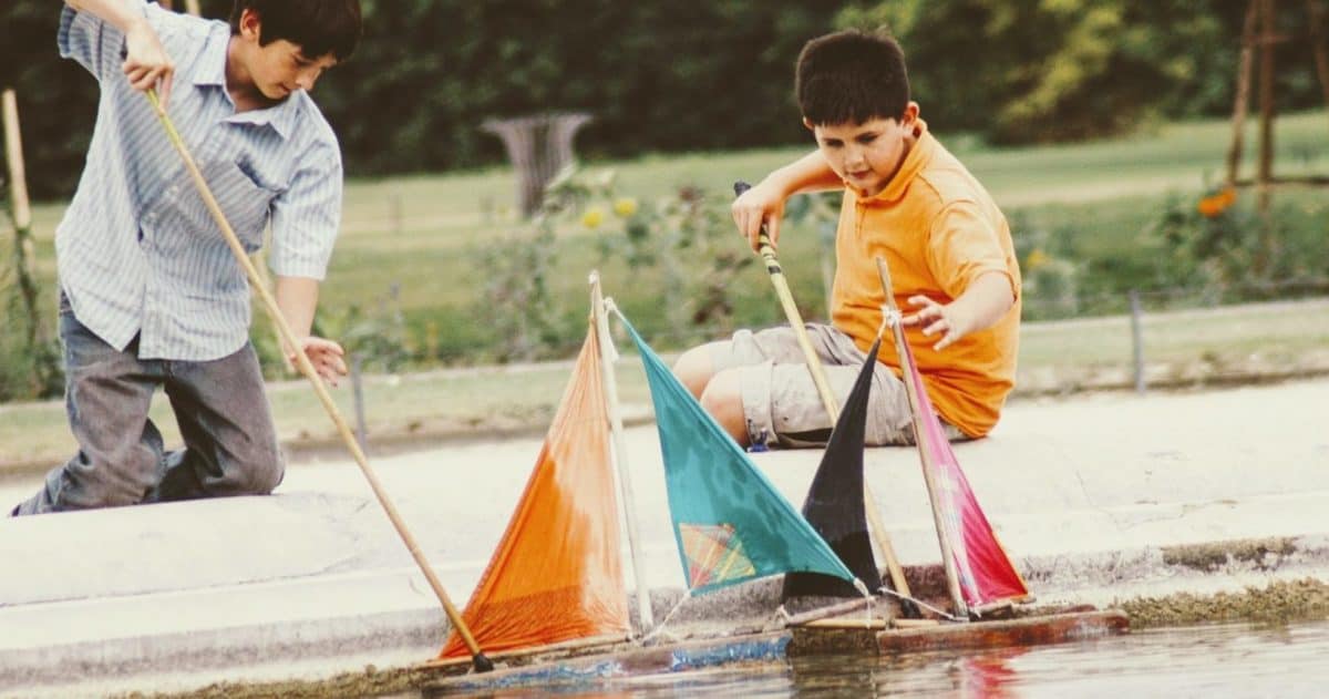 In the Jardin des Tuileries, the only sailing Kieran and Andre could do.