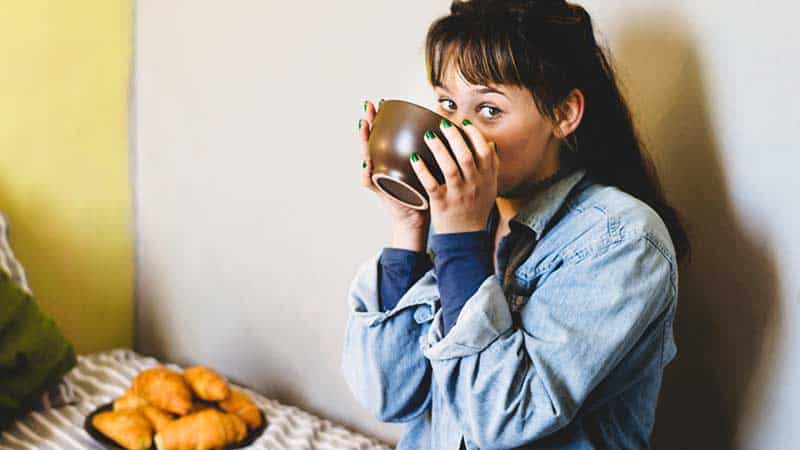 strange French traditions: drink coffee from a bowl