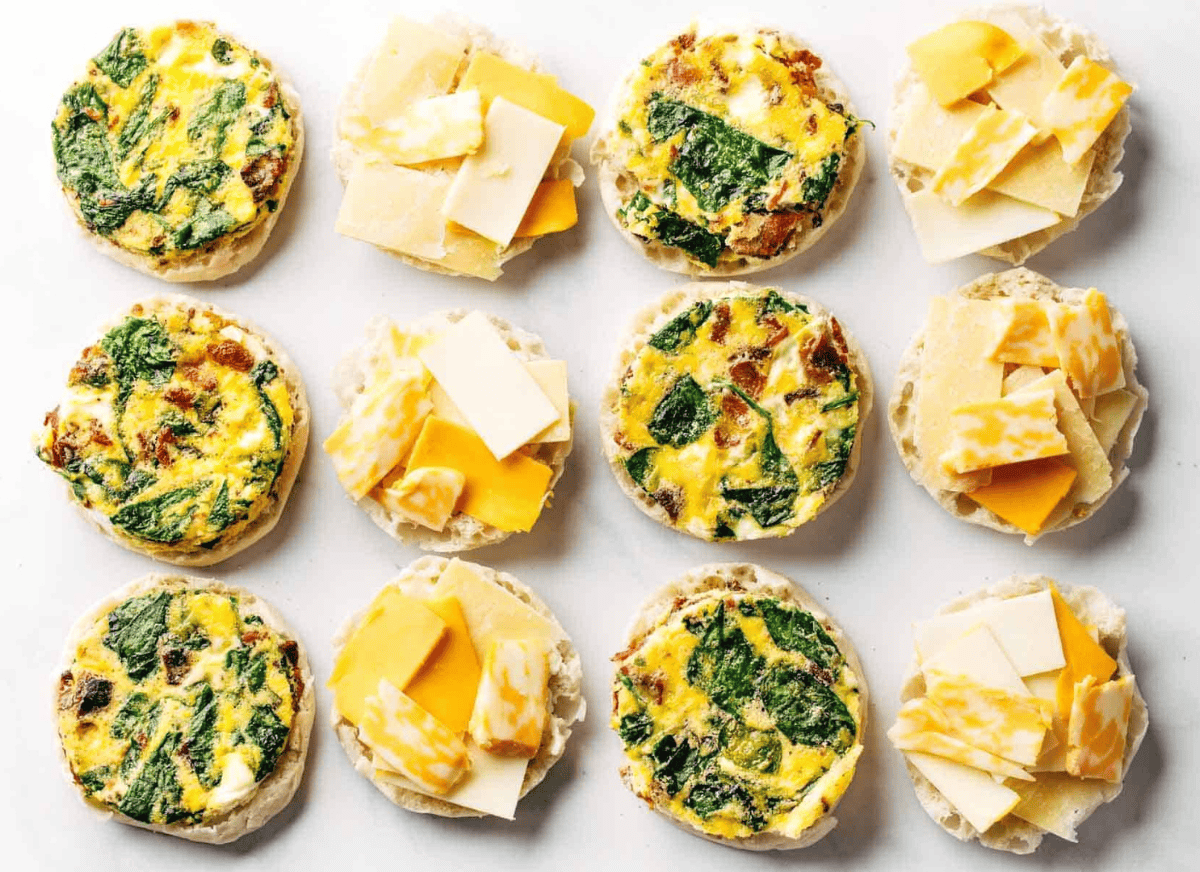 Breakfast sandwich, a healthy breakfast idea.