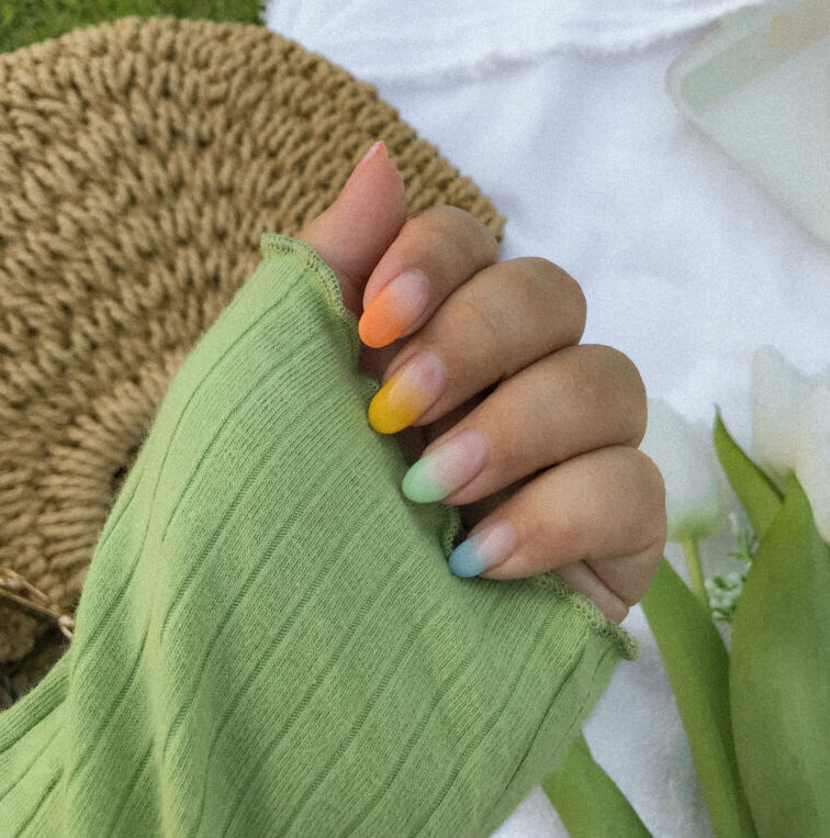Summer nail design.