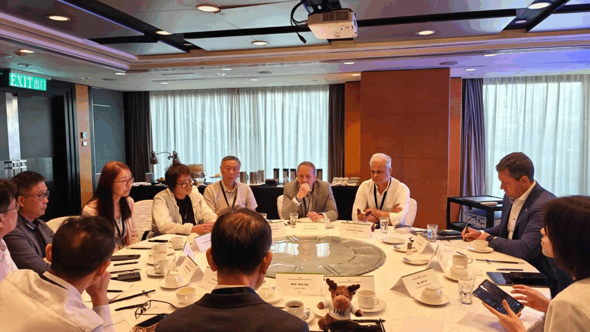 Philippines roundtable event images