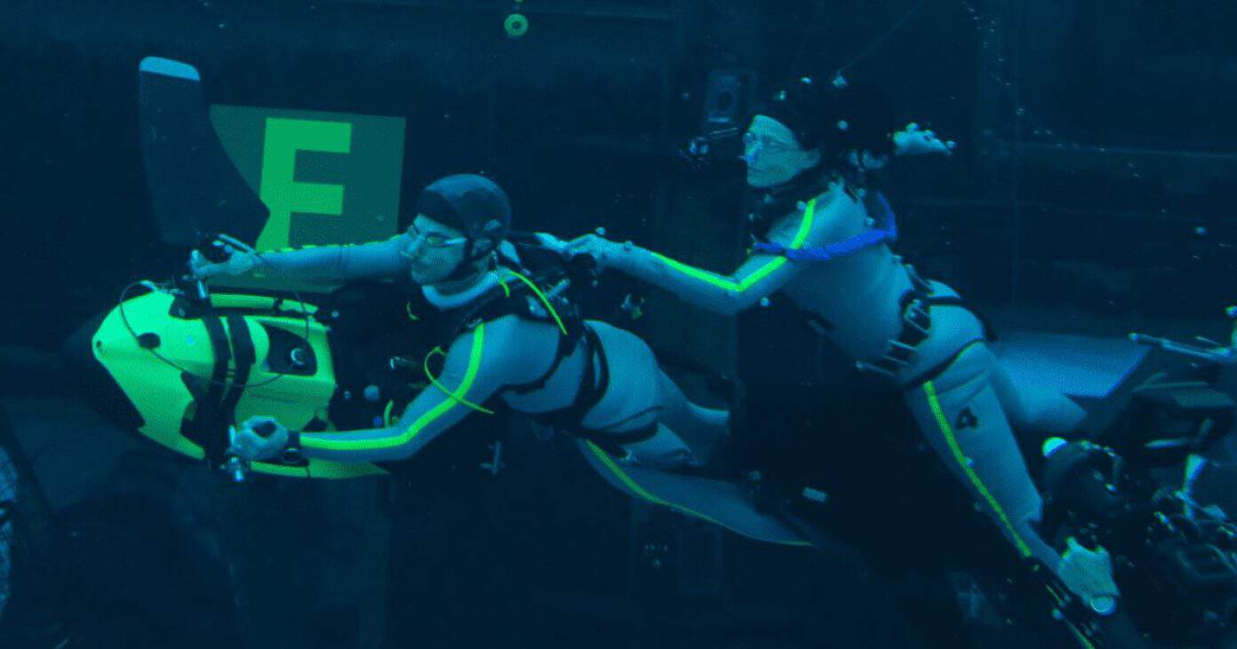 New Avatar 2 photos reveal Sigourney Weaver underwater stunt