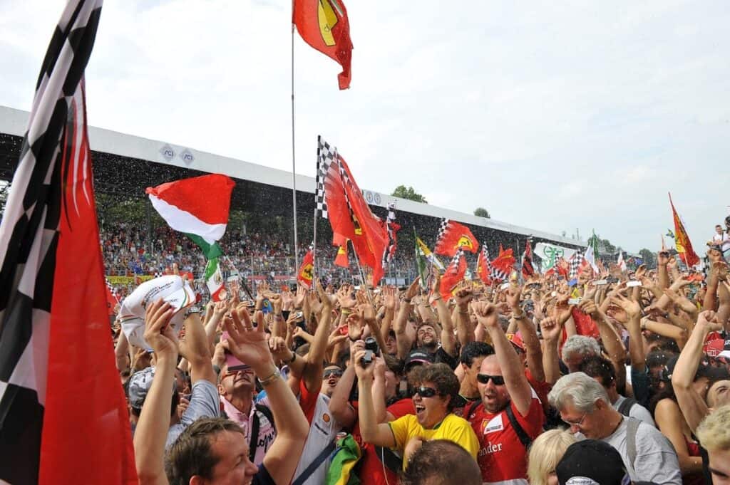 View of crowd at an F1 race Photo: Angelo_Giordano on Unsplash