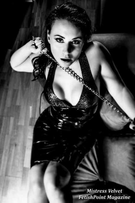 Mistress Velvet | Domina Wien | FetishPoint Magazine