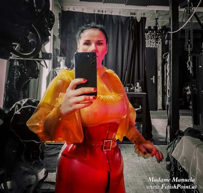 Madame Manuela | Domina Wien | FetishPoint Magazine