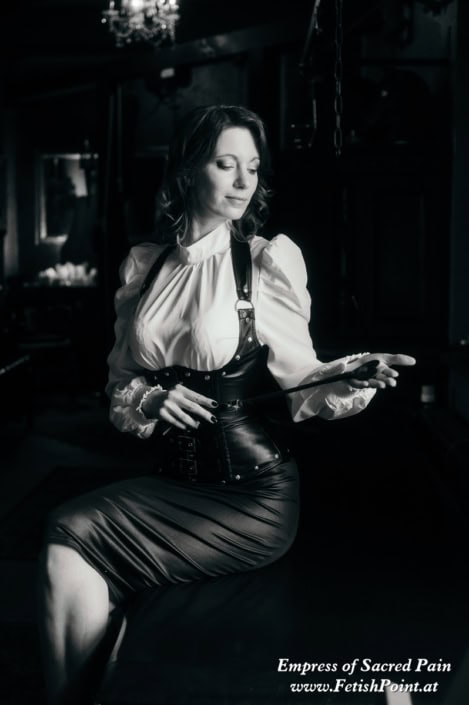 Empress of Sacred Pain | Domina Wien | FetishPoint Magazine