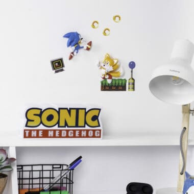 2174 Sonic and Tails Comic Ons Lifestyle3 SQUARE 2174 Sonic and Tails Comic Ons Lifestyle3 SQUARE