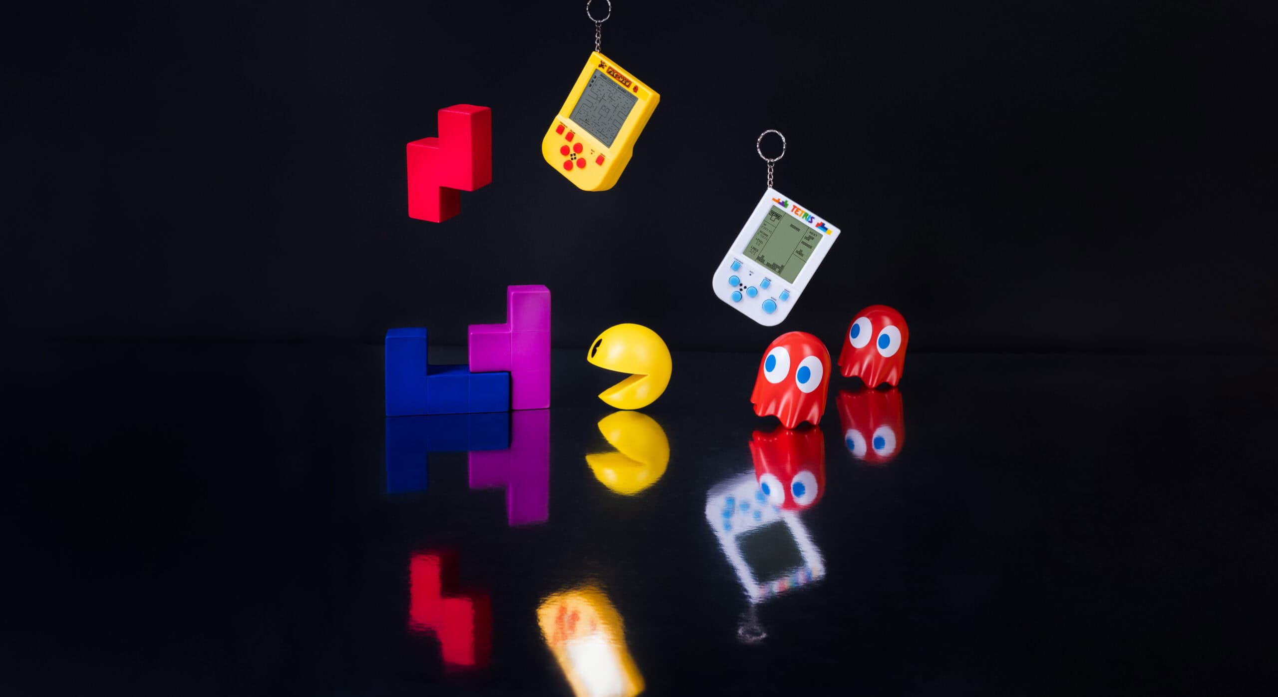 PAC-MAN and TETRIS Award Shot