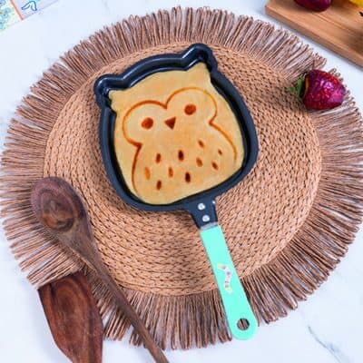 Squishmallows Winston the Owl Pancake Pan