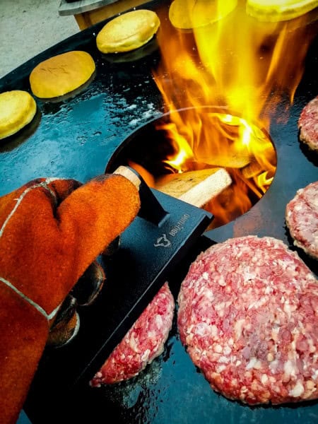 Liatinové tažítko na mäso BBQ-Toro s drevenou rukoväťou - Image 3