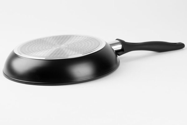 Panvica MagicHome Black Line, 28 cm – Obrázok 3