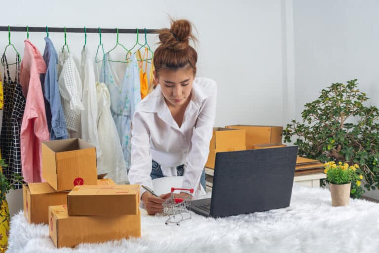 No More Guesswork: How to Start Your First E-Commerce Business Without Burning Time or Cash