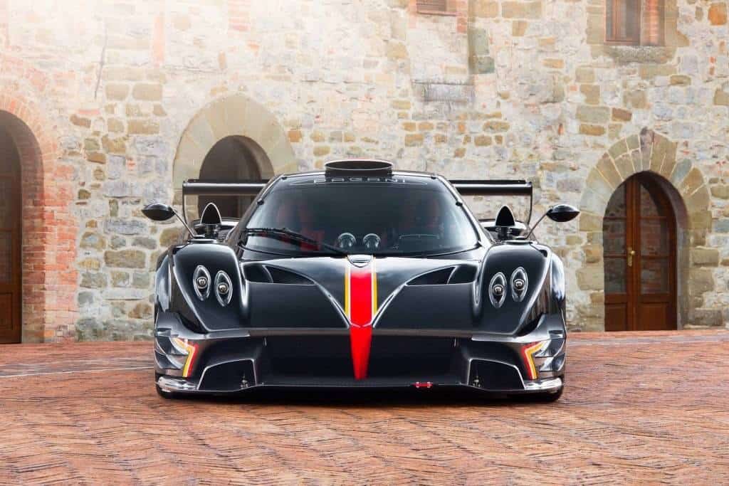 Pagani Automobili Unveil Zonda Revolucion