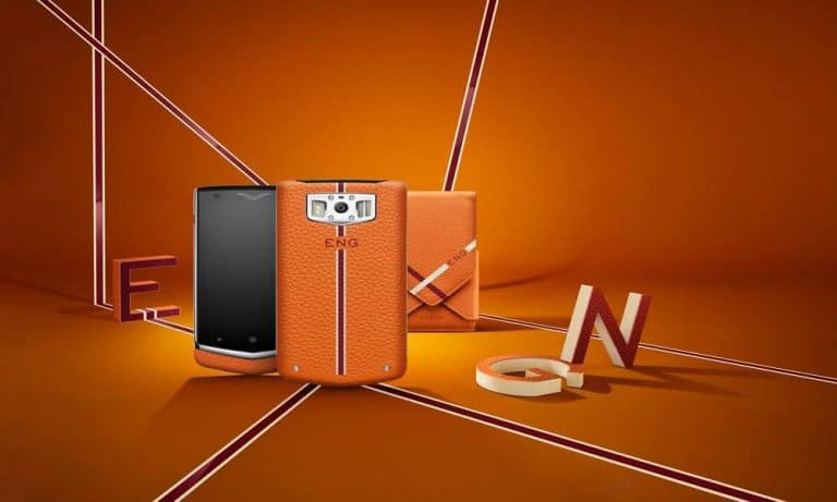 Vertu Launches Personalized Monogram Service for Constellation Phones