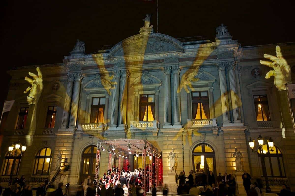 Grand Prix d’Horlogerie de Genève announces new names in 2014 jury, including Philippe Dufour, John Goldberger, and William Rohr