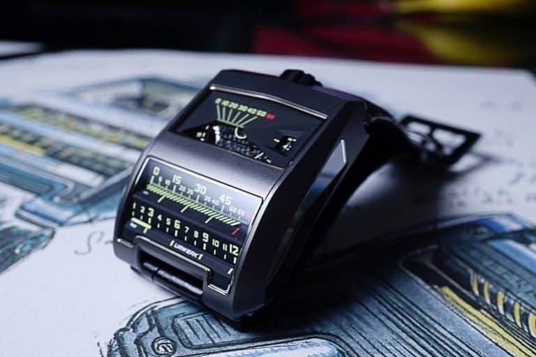 Hands-On With The Urwerk UR-CC1 Black Cobra