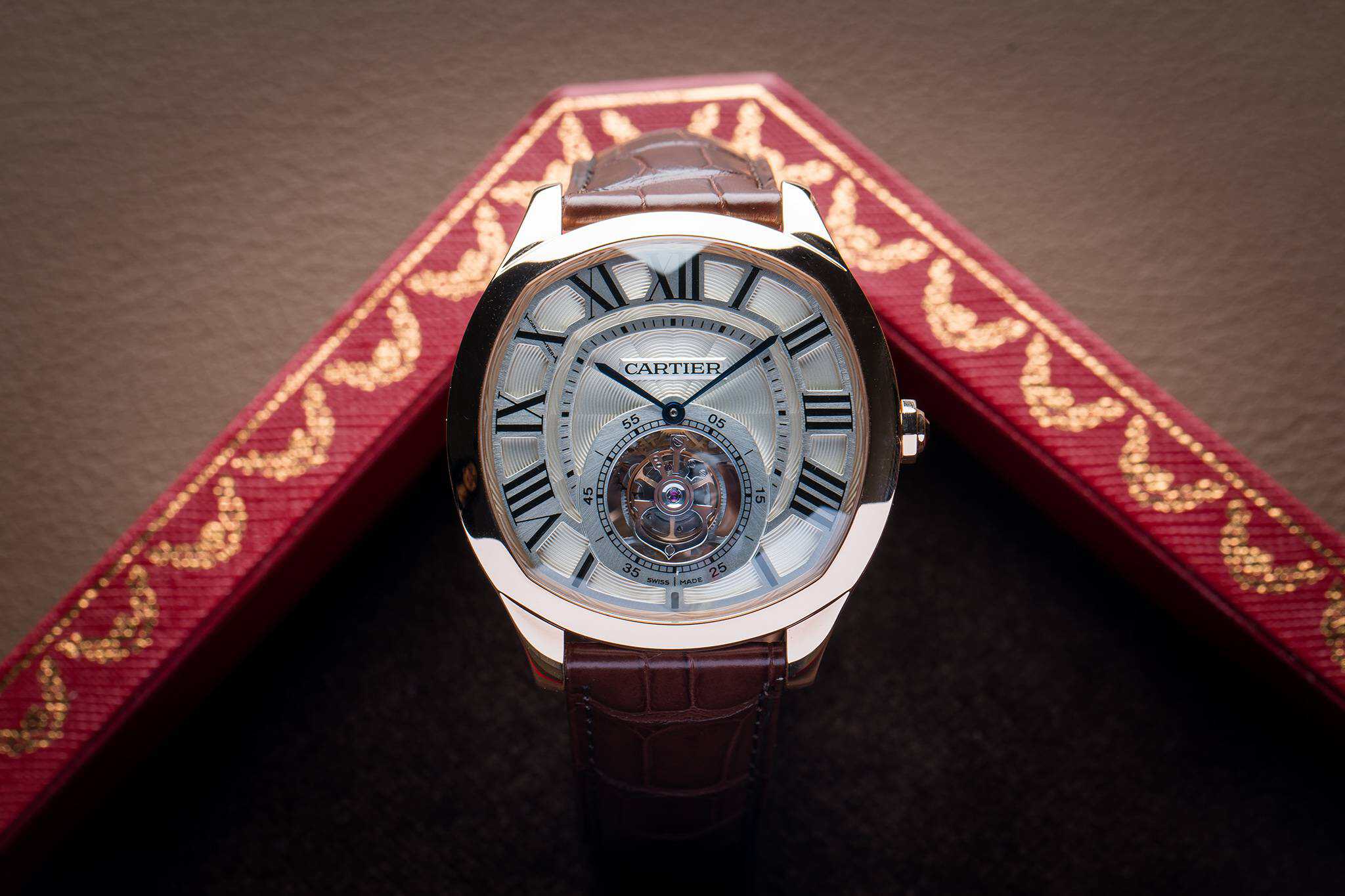 SIHH 2016: Introducing The Drive de Cartier Collection