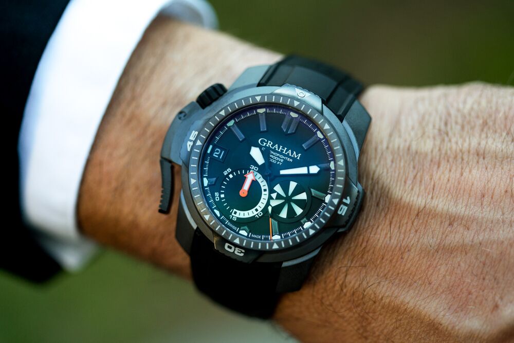 Graham cleverly redesigned their Chronofighter into a diving version named Prodive