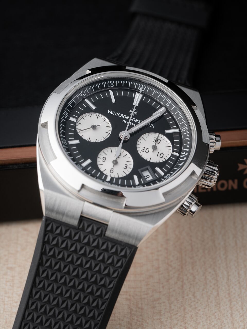 Vacheron Constantin Overseas Chronograph rubber strap