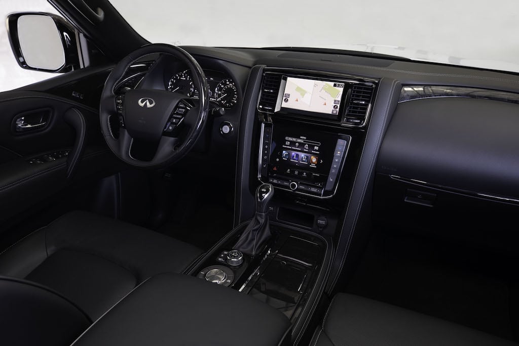 INFINITI QX80 6