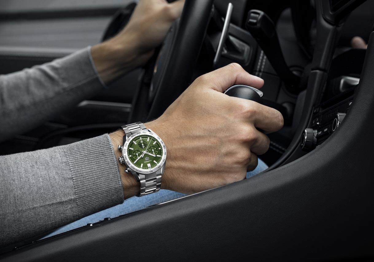 tag-heuer-carrera-sport-44mm-cadran-vert