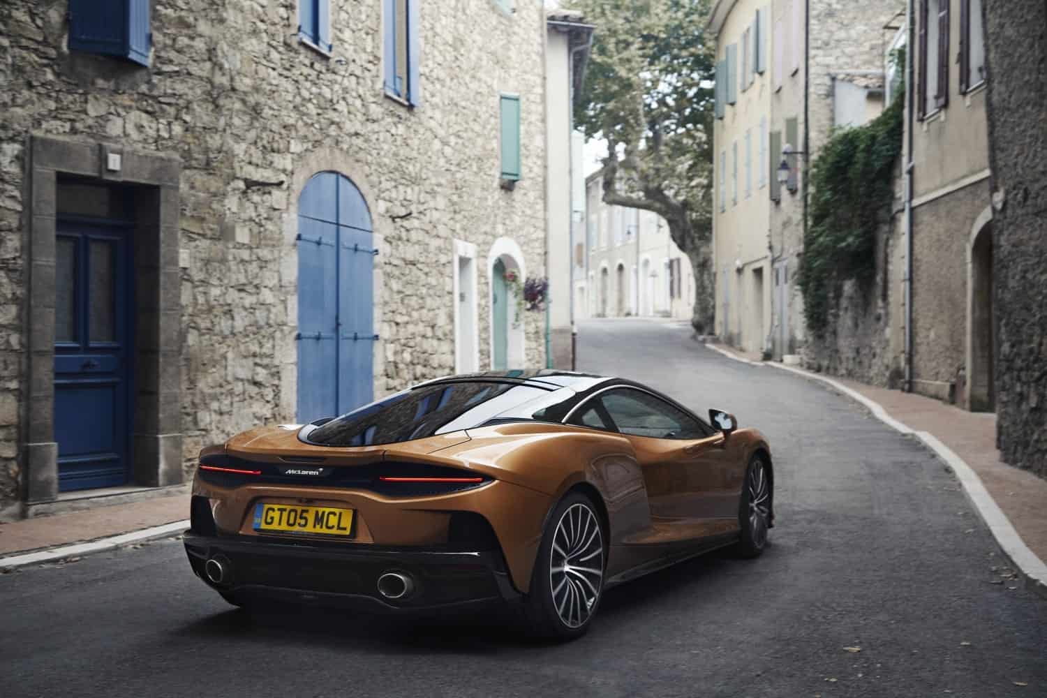 2020 McLaren GT