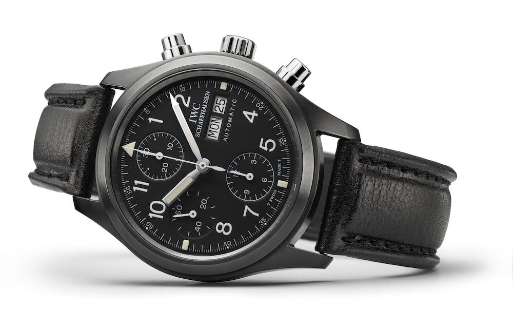 iwc-pilotswatchchronograph3705ceramic1994-lifestyle