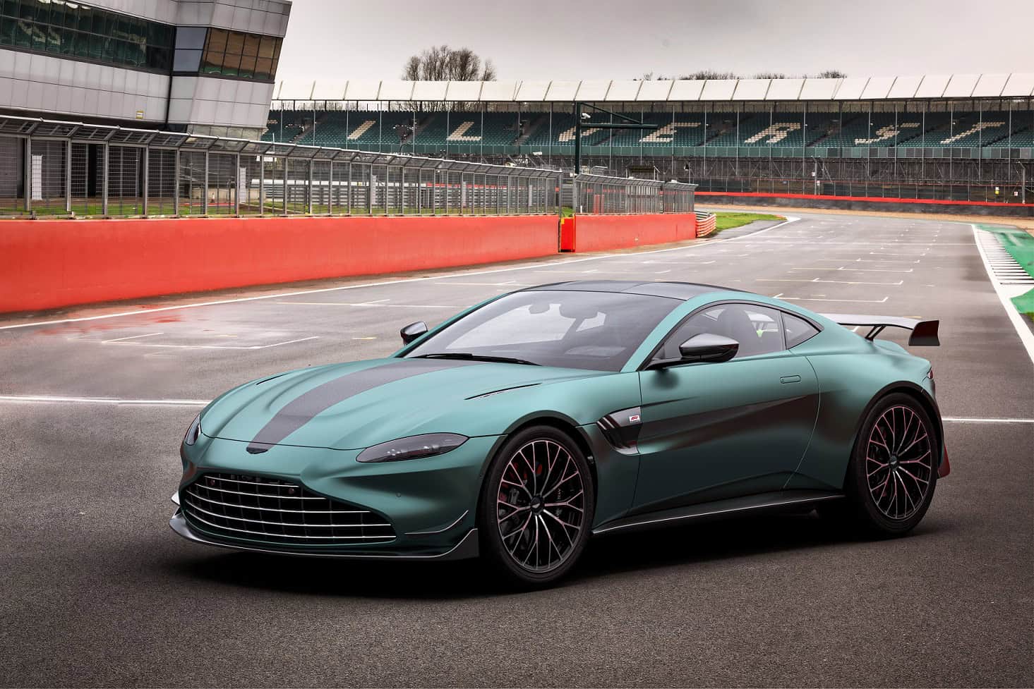 Aston Martin Vantage F1® Edition