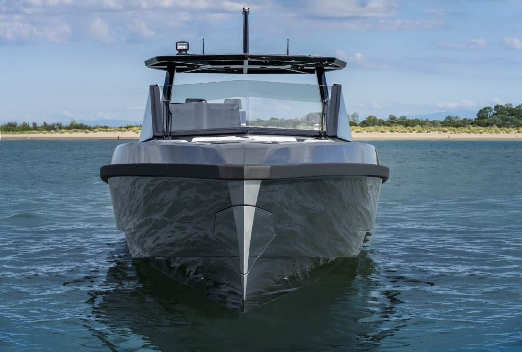 Wally Shows Its Sporty Side with the 43wallytender X